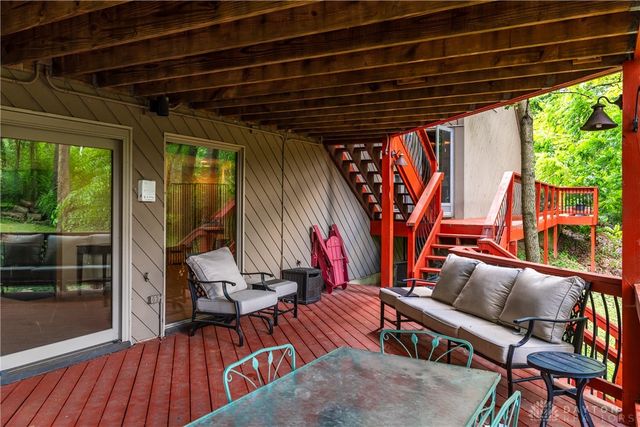 1055 Wilderness Bluff, Tipp City, OH 45371