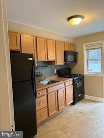 6166 PARKWAY DR, Baltimore, MD 21212