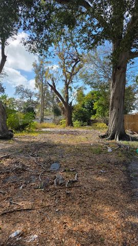 1525 41ST STREET S, St Petersburg, FL 33711