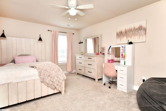 30 Winged Bourne Court, Simpsonville, SC 29680