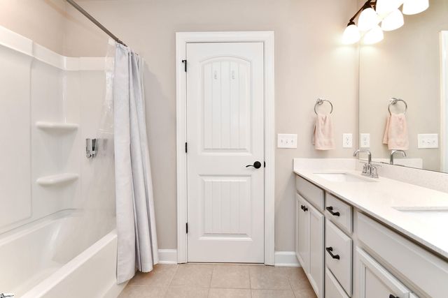 30 Winged Bourne Court, Simpsonville, SC 29680
