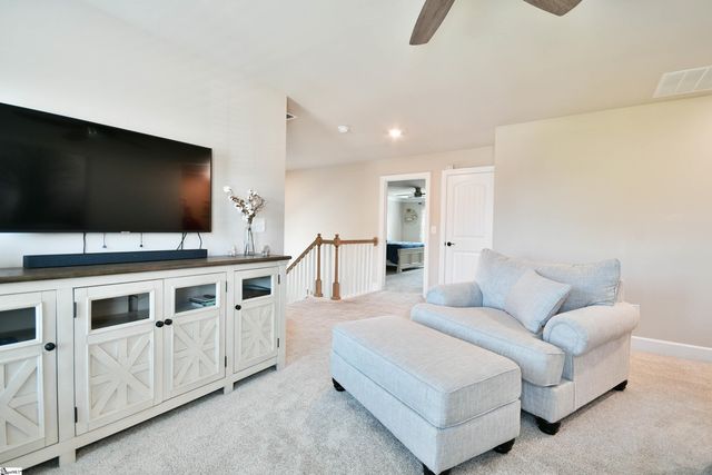 30 Winged Bourne Court, Simpsonville, SC 29680