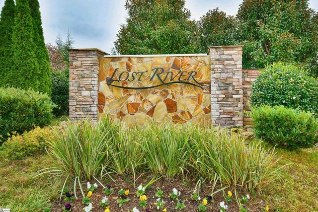 30 Winged Bourne Court, Simpsonville, SC 29680