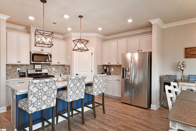 30 Winged Bourne Court, Simpsonville, SC 29680