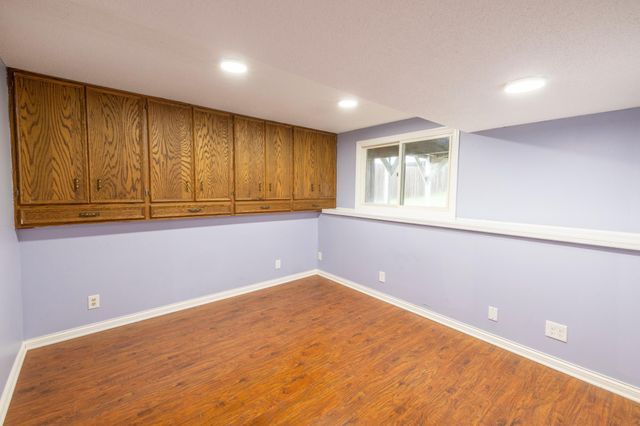 2016 84th Avenue N, Brooklyn Park, MN 55444