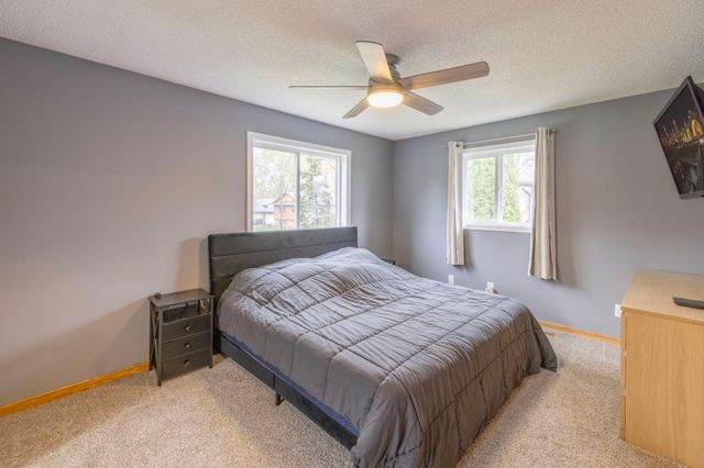 2016 84th Avenue N, Brooklyn Park, MN 55444