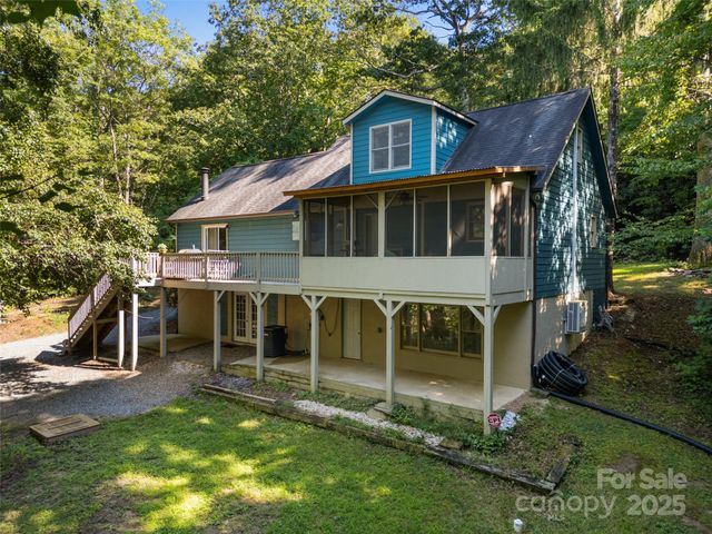 58 Pittman Road, Fletcher, NC 28732