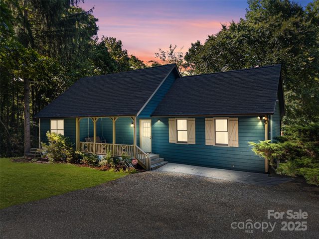 58 Pittman Road, Fletcher, NC 28732