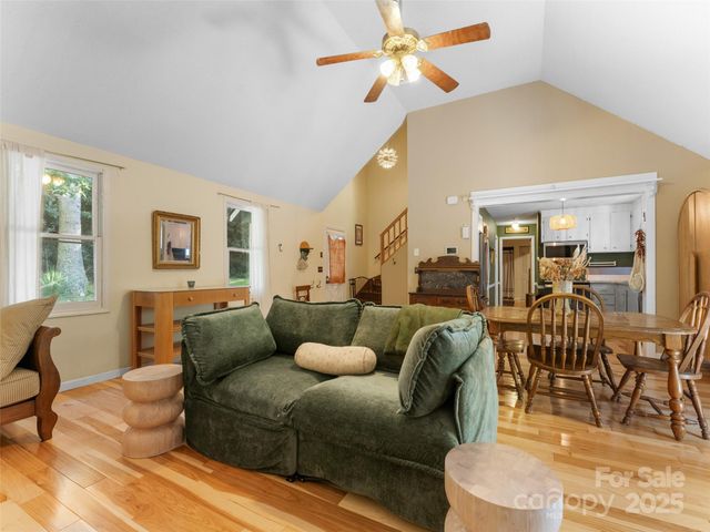 58 Pittman Road, Fletcher, NC 28732