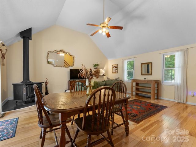58 Pittman Road, Fletcher, NC 28732