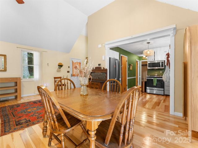 58 Pittman Road, Fletcher, NC 28732