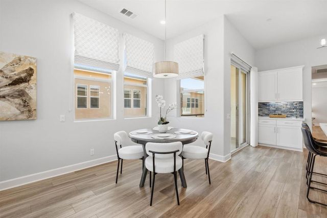 16750 Coyote Bush Dr. 21, San Diego, CA 92127