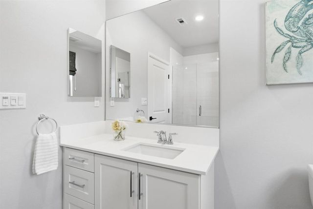 16750 Coyote Bush Dr. 21, San Diego, CA 92127