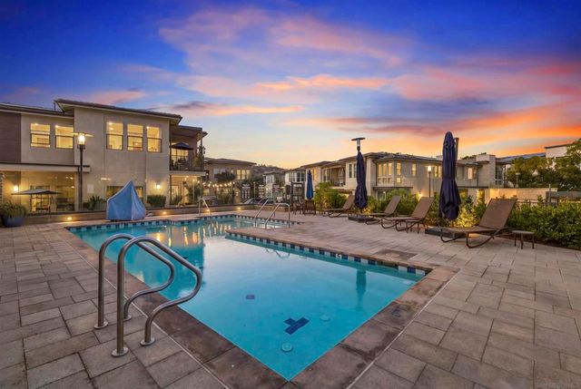 16750 Coyote Bush Dr. 21, San Diego, CA 92127