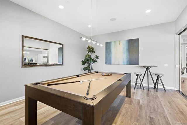 16750 Coyote Bush Dr. 21, San Diego, CA 92127