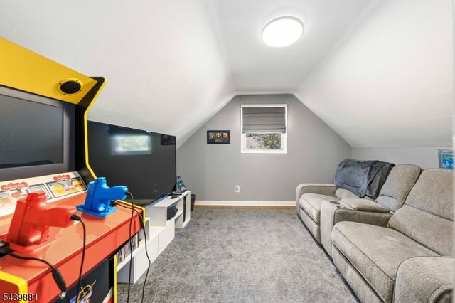 81 Lois Ave, East Brunswick Twp., NJ 08816