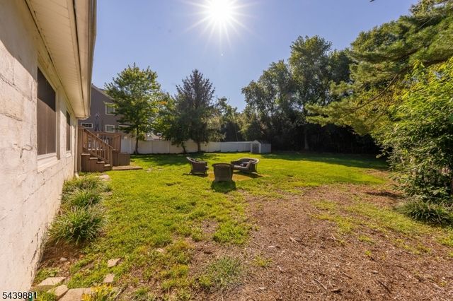 81 Lois Ave, East Brunswick Twp., NJ 08816