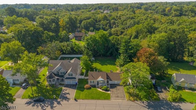 81 Lois Ave, East Brunswick Twp., NJ 08816