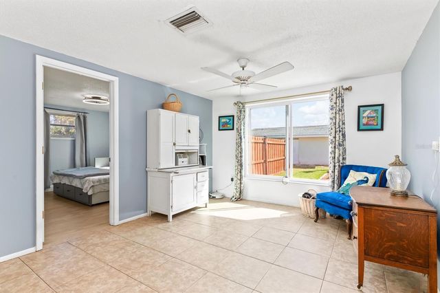 142 2ND AVENUE, Nokomis, FL 34275