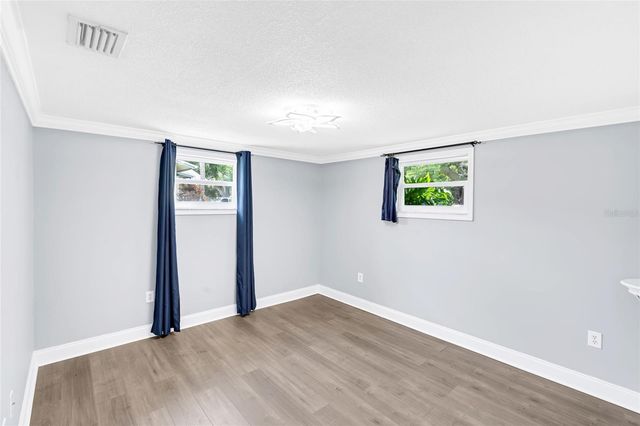 142 2ND AVENUE, Nokomis, FL 34275