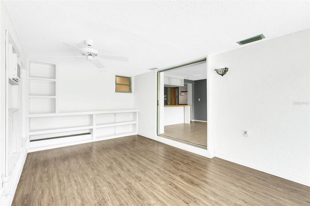 142 2ND AVENUE, Nokomis, FL 34275