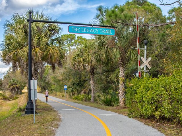 142 2ND AVENUE, Nokomis, FL 34275