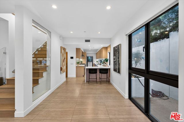 2118 Federal Avenue, Los Angeles, CA 90025