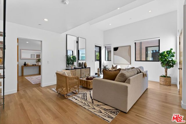 2118 Federal Avenue, Los Angeles, CA 90025