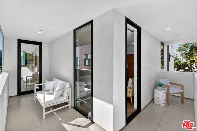 2118 Federal Avenue, Los Angeles, CA 90025