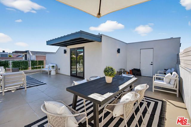2118 Federal Avenue, Los Angeles, CA 90025