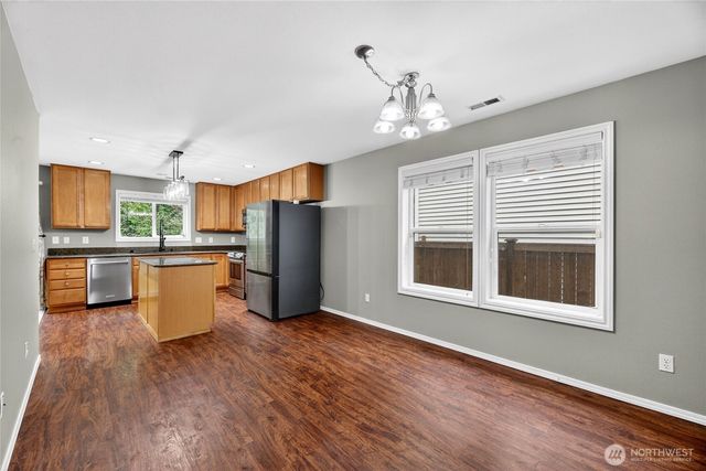 19720 99th Street Ct E, Bonney Lake, WA 98391