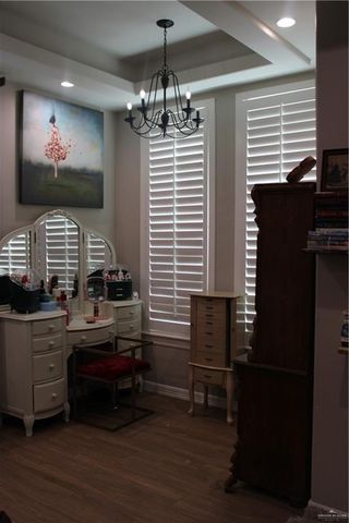 908 W Iroquois Avenue, Pharr, TX 78577