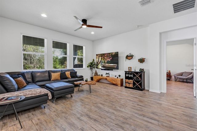 2163 BAY LINE ROAD, Oakland, FL 34787