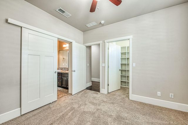 1742 N Broadbent Lane, Clovis, CA 93619