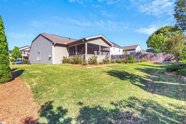 319 Brandon Oaks Drive, Moore, SC 29369