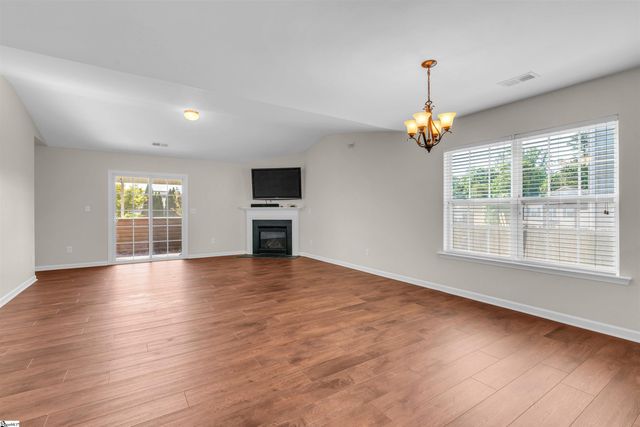 319 Brandon Oaks Drive, Moore, SC 29369