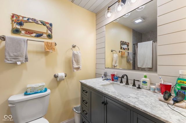 751 Lindenwood Drive, Greenwood, IN 46142