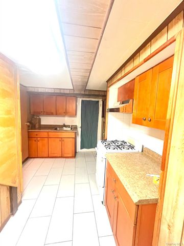 1945 Paulding Avenue, Bronx, NY 10462