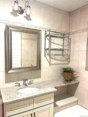 1945 Paulding Avenue, Bronx, NY 10462