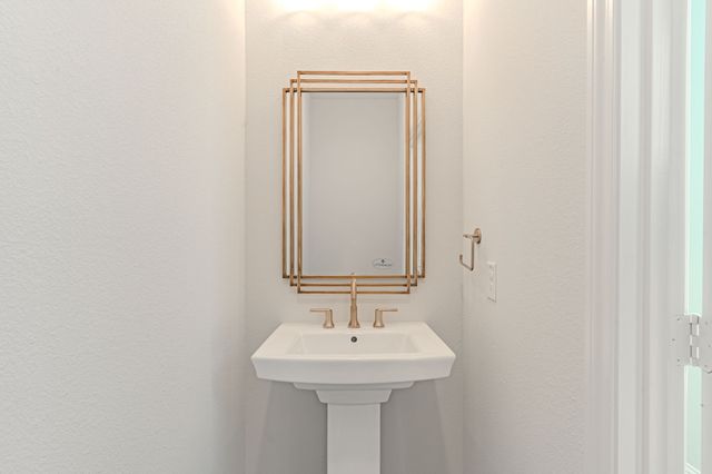 407 Athenia Drive, Fort Worth, TX 76114