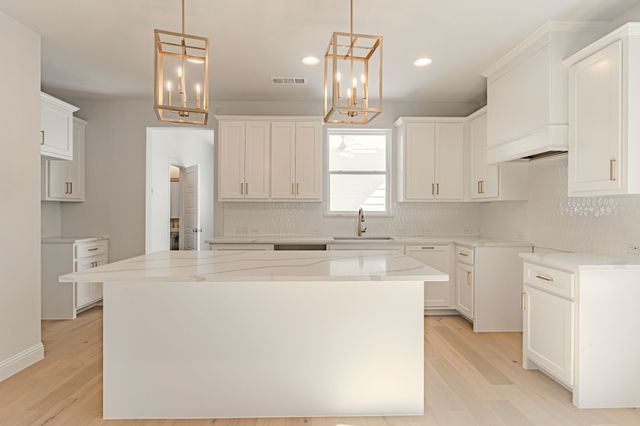 407 Athenia Drive, Fort Worth, TX 76114