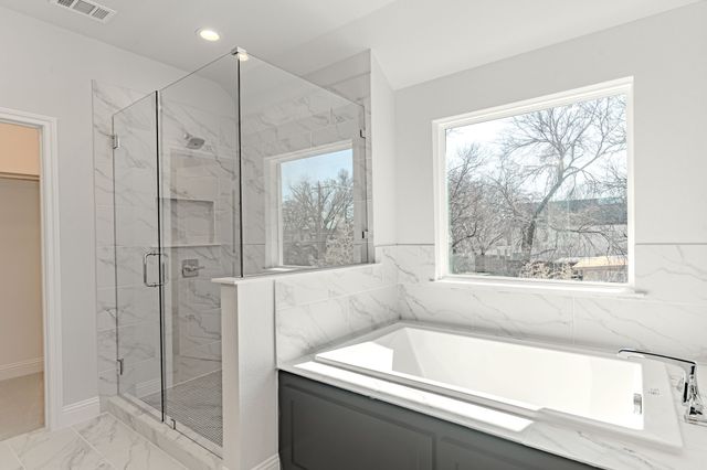 407 Athenia Drive, Fort Worth, TX 76114