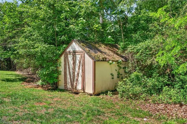 829 Conover Drive, Eden, NC 27288