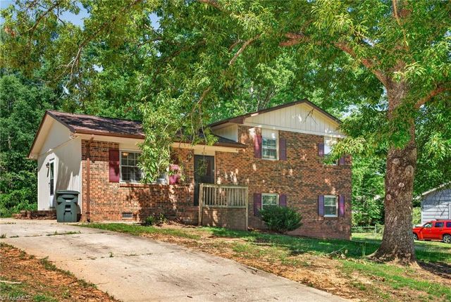 829 Conover Drive, Eden, NC 27288