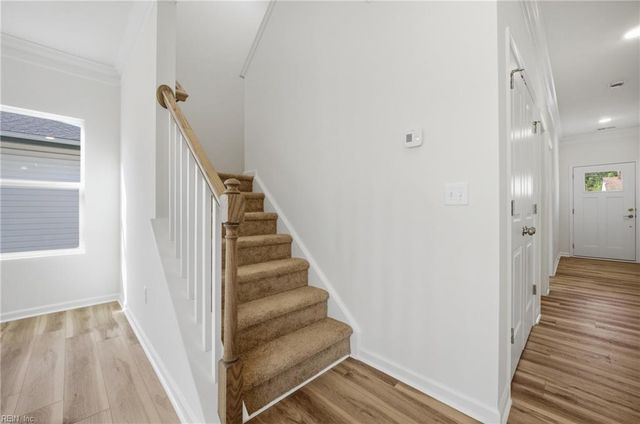 632 Day St, Hampton, VA 23661