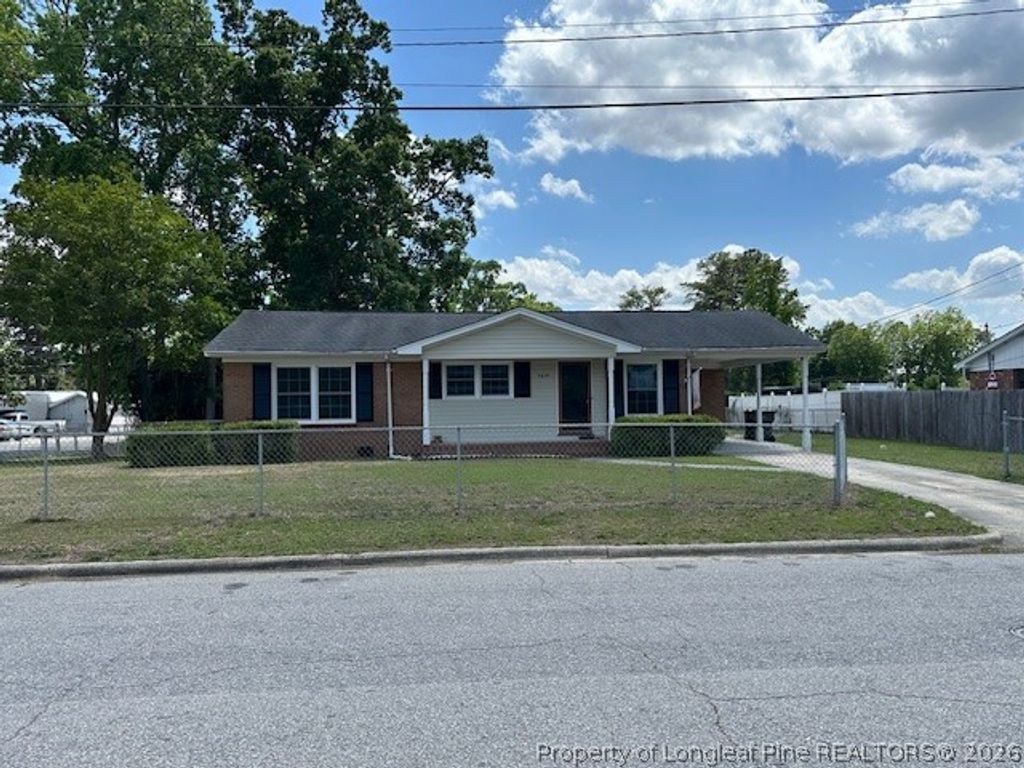 1412 McArthur Street, Lumberton, NC 28358 — photo 2