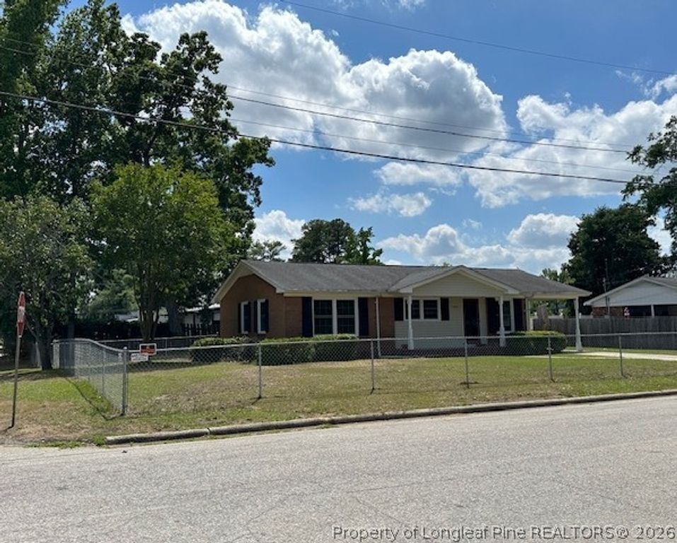 1412 McArthur Street, Lumberton, NC 28358 — photo 5