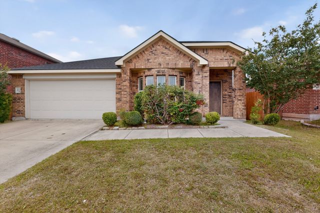 2013 Windsong Drive, Heartland, TX 75126