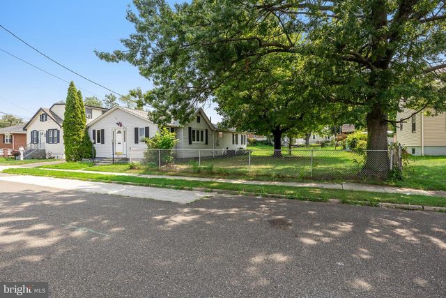 8260 BALFOUR RD, Pennsauken, NJ 08110
