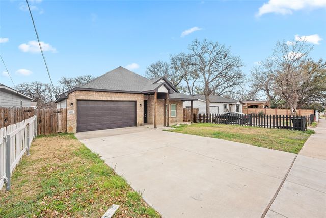 4801 Shackleford Street, Fort Worth, TX 76119